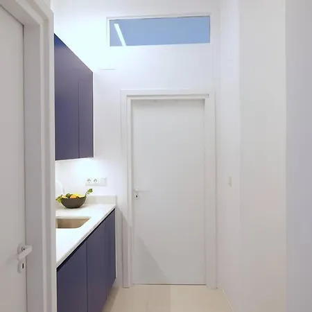 Radiant Cobalt House * Parikia (Paros)